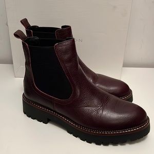 Caslon Miller Bootie in Burgundy size 9M